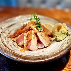 Siam Thai & Sushi - Fabulous Tuna Tataki. Comes with a tiny salad under yum yum yum yum :)...