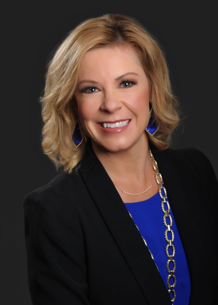 MICHELE HARMON TEAM 12 Photos 9720 Cypresswood Dr, Houston, Texas