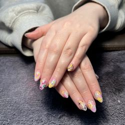 Elite Nails - Nails