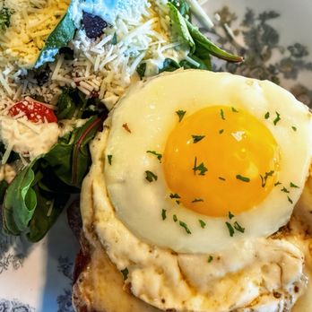 Commonwealth Coffeehouse & Bakery - Coffee & Tea Near Me - San Antonio, Texas Commonwealth Coffeehouse & Bakery - Coffee & Tea Near Me - San Antonio, Texas