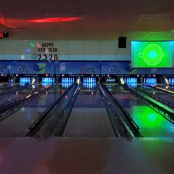 Oakwood Lanes