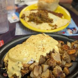 Sykes Diner - Smoke House Benedict (pulled pork, brisket, green chile), Mexican Omelet