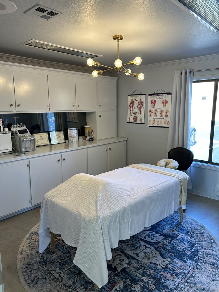 Massage Studio Logo