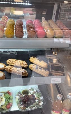 Chez les Frenchies by null