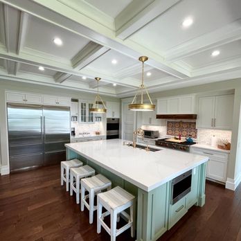 Millhawlk Design and Construction - Kitchen remodeling in Plymouth MA - Siding Near Me - Framingham, Massachusetts