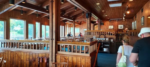 Barnacle Billy's by null