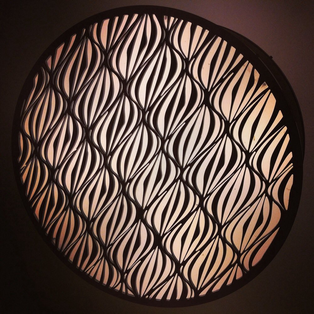 Amazing light design above your table! Amazing light design above your table!