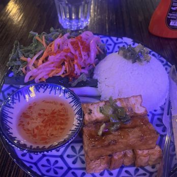 High Lúa Vietnamese Kitchen - Vietnamese Near Me - Brooklyn, New York