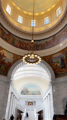 Utah State Capitol by null