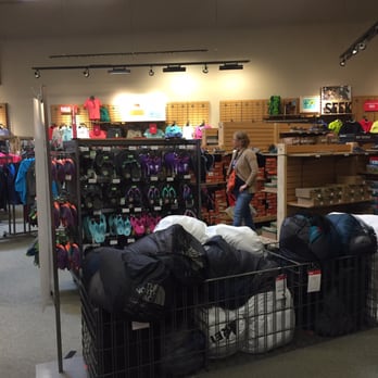 REI - Outdoor Gear Near Me - San Carlos, California REI - Outdoor Gear Near Me - San Carlos, California
