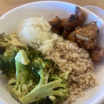 Fresh Kitchen - Four Bowl - Vegan Near Me - Tampa, Florida Fresh Kitchen - Four Bowl - Vegan Near Me - Tampa, Florida