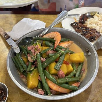 Renee's Kitchenette & Grill - Filipino Near Me - Woodside, New York Renee's Kitchenette & Grill - Filipino Near Me - Woodside, New York