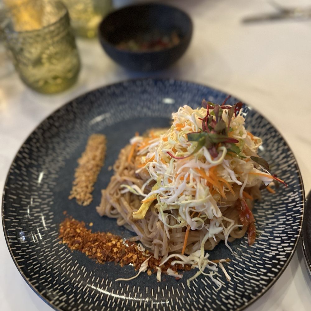 Thaihey Pad Thai Gulf Shrimp