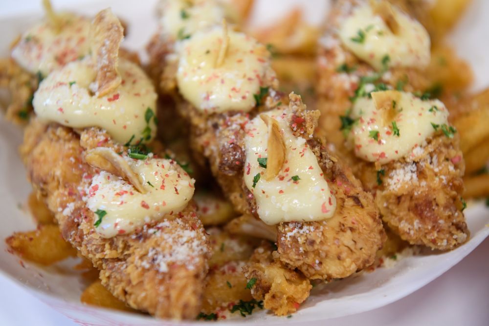 STICKY’S FINGER JOINT 75 Photos & 74 Reviews 466 Lexington Ave, New