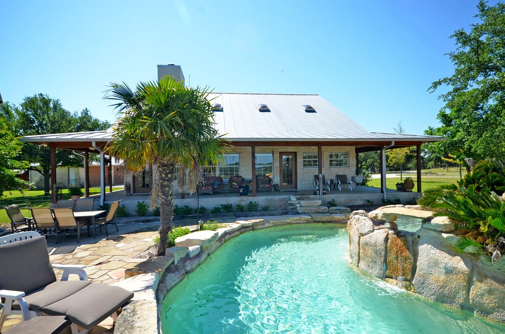 STANBERRY REALTORS Updated October 2024 11 Photos 400 Old Highway