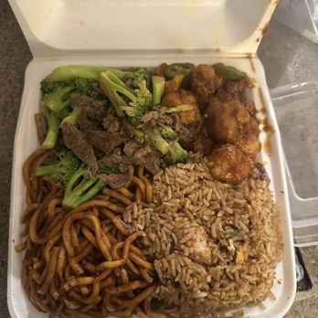 Chino-Mex - Carne Asada Broccoli Jalepeno Jalapeo Chicken Lo mein  Fried rice - Chinese Near Me - Chandler, Arizona