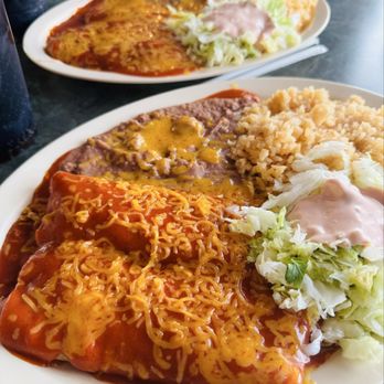 Dos Hermanas Mexican Food Restaurant - Shredded Chicken Enchiladas, Beans, Rice And Salad. Everything Warm And Delicious. - Mexican Near Me - Riverside, California