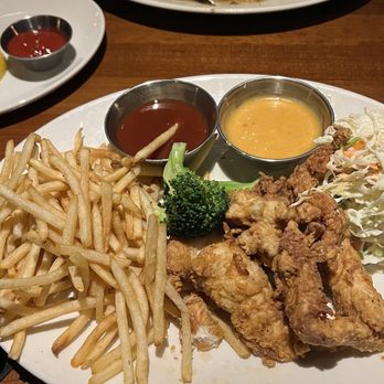 J. Alexander's - Mr Jack's Crispy Chicken - New American Near Me - Livonia, Michigan