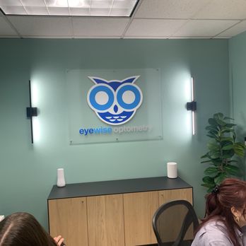 Alex Lukens, OD - Eyewise Optometry - Lobby - Eyewear & Opticians Near Me - Alameda, California