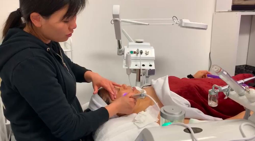 Glendora Day Spa Logo