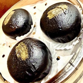 Dumpling U - Black and Gold dessert bun! - Chinese Near Me - Fresno, California