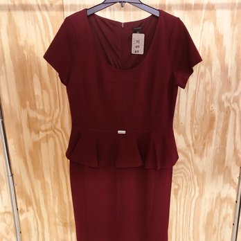 Get Hooked consignment - Beautiful outfits, dresses, pajamas, men's clothing, kids, baby clothes and items. The list is endless. - Thrift Stores Near Me - Jacksonville, North Carolina