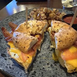 Broken yolk sandwich Broken yolk sandwich