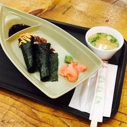 Au Rang - The spicy California and eel roll