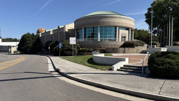Women's Basketball Hall of Fame by null