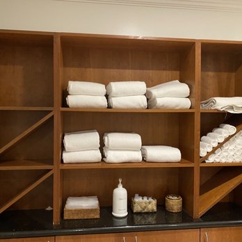 Moana Lani Spa - Towels - Day Spas Near Me - Honolulu, Hawaii