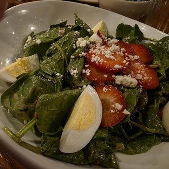 Saltgrass Steak House - strawberry spinach salad - Steakhouses Near Me - San Antonio, Texas Saltgrass Steak House - strawberry spinach salad - Steakhouses Near Me - San Antonio, Texas