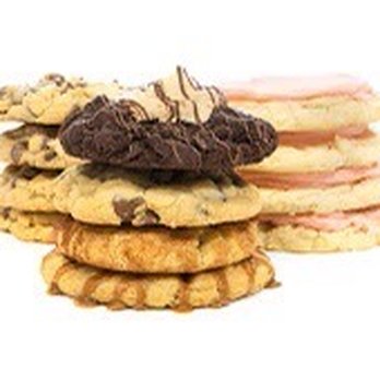 Crumbl - Arcadia - Cookies - Bakeries Near Me - Phoenix, Arizona