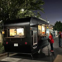 Bubbles and Brew Mobile Bar