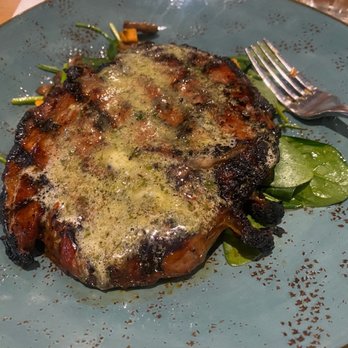 Kitchen Social - Ribeye Steak over bed of baby spinach, chopped sweet potatoes, & mushrooms ~5 Star! - Cocktail Bars Near Me - Columbus, Ohio Kitchen Social - Ribeye Steak over bed of baby spinach, chopped sweet potatoes, & mushrooms ~5 Star! - Cocktail Bars Near Me - Columbus, Ohio