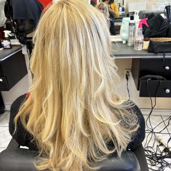 Hair Expressions - Color and soft curls - Hair Salons Near Me - Poway, California Hair Expressions - Color and soft curls - Hair Salons Near Me - Poway, California