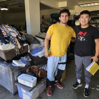 Easy Way Moving - Thank you! They did an amazing job. Quick, helpful, made the process easy. - Movers Near Me - Los Angeles, California Easy Way Moving - Thank you! They did an amazing job. Quick, helpful, made the process easy. - Movers Near Me - Los Angeles, California