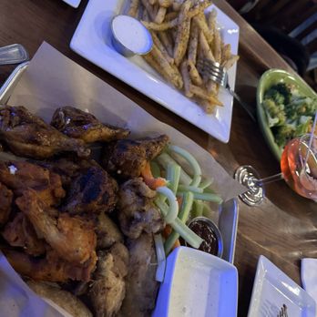 Bob's Place - Wings and fries - Sports Bars Near Me - Avon, Colorado