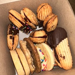 The Blue Duck Bakery Café - Cookies