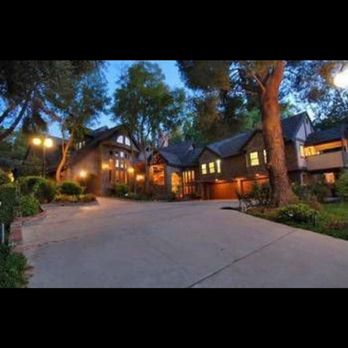 One Generation Home Improvements - Exclusive Residence in Tarzana - Electricians Near Me - Santa Clarita, California One Generation Home Improvements - Exclusive Residence in Tarzana - Electricians Near Me - Santa Clarita, California