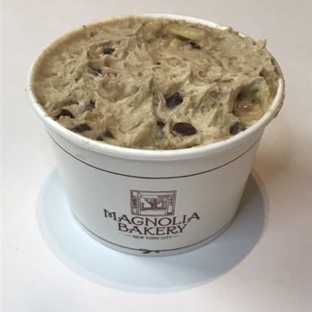 Magnolia Bakery - Banana java chip pudding - Bakeries Near Me - Chicago, Illinois