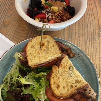 The Garden Table - BLT Smash Sandwich and the Smoothie Bowl! - Breakfast & Brunch Near Me - Indianapolis, Indiana The Garden Table - BLT Smash Sandwich and the Smoothie Bowl! - Breakfast & Brunch Near Me - Indianapolis, Indiana