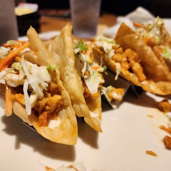 Applebee's Grill + Bar - Chicken Wonton Tacos (Sooo good) - American Near Me - Clermont, Florida