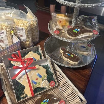 Mozart's Coffee Roasters - The cutest cookies hehe @nhueats_ - Coffee & Tea Near Me - Austin, Texas Mozart's Coffee Roasters - The cutest cookies hehe @nhueats_ - Coffee & Tea Near Me - Austin, Texas