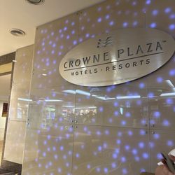Crowne Plaza