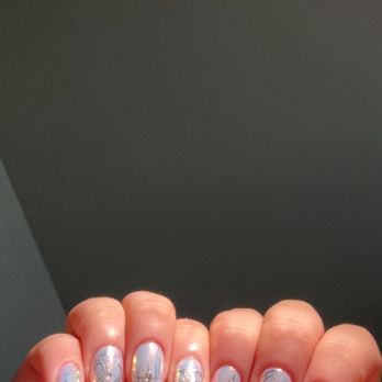 La Na Nail Lounge - Nail Salons Near Me - Kirkland, Washington