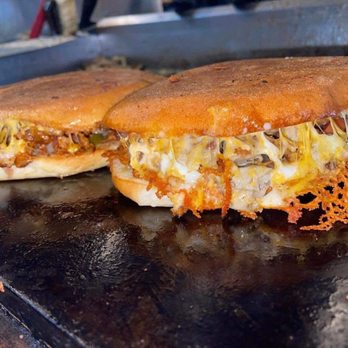 Tacos Don Andy - Torta de carnitas - Food Trucks Near Me - Vestavia Hills, Alabama Tacos Don Andy - Torta de carnitas - Food Trucks Near Me - Vestavia Hills, Alabama