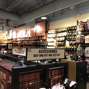 Vans - Shoe Stores Near Me - Phoenix, Arizona