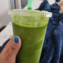 El Huerto Fresh Bites - The Hulk smoothie