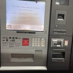 Bank of America Financial Center - Old ATM at B of A!
