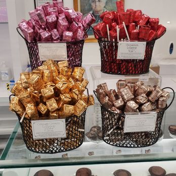 See's Candies - Lollipops - Chocolatiers & Shops Near Me - Sacramento, California